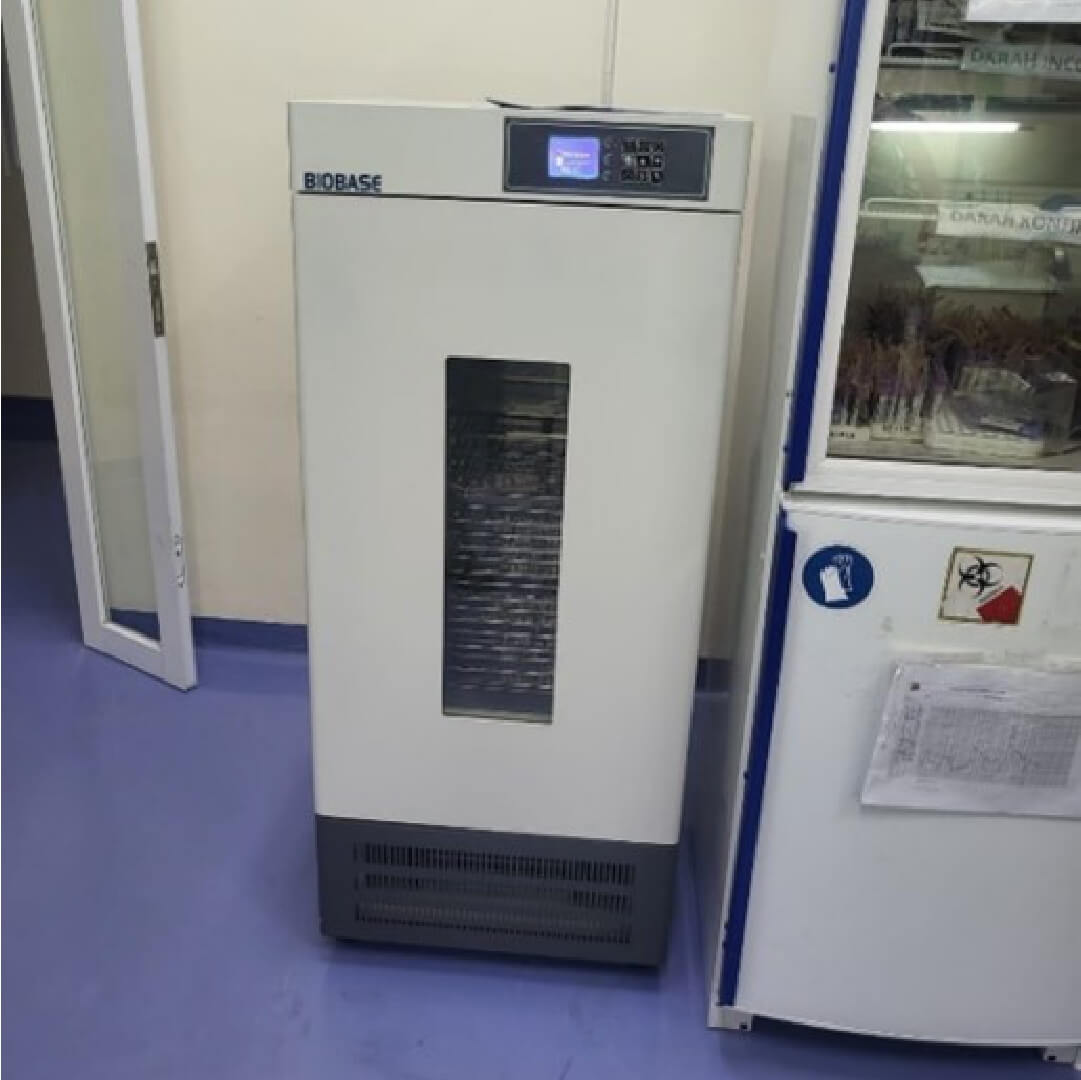 Agitator Incubator